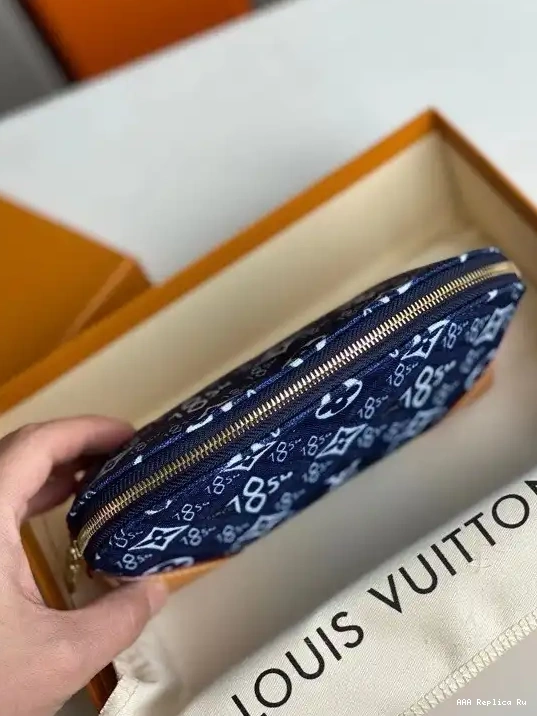 AAA Replica Ru POUCH PM 1854 COSMETIC VUITTON LOUIS SINCE 0515